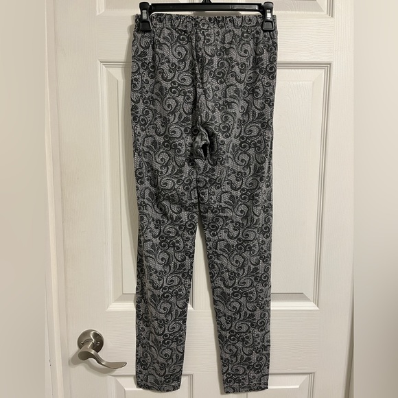 Disney Mickey Mouse Leggings Ladies Size Small - Picture 4 of 5